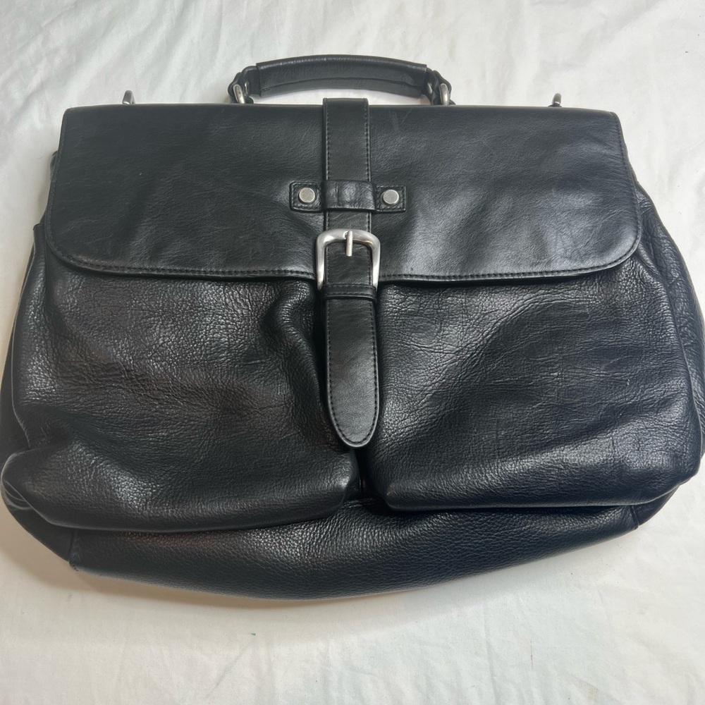 Clarks Black PURSE Briefcase Style Handbag Brass Accents Pocketbook BAG A051221